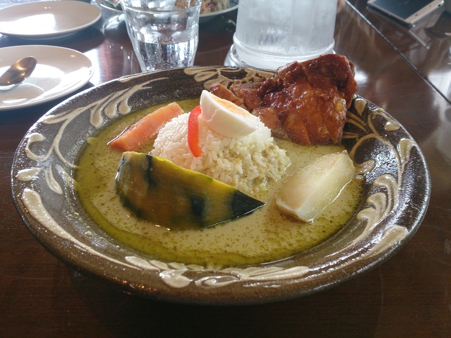 カレーを食べて健康な体を手に入れよう